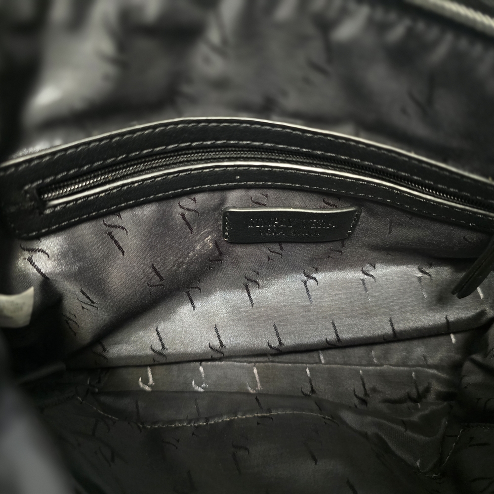 Simply Vera Vera Wang Black Textured Crossbody Bag - Picture 4 of 16